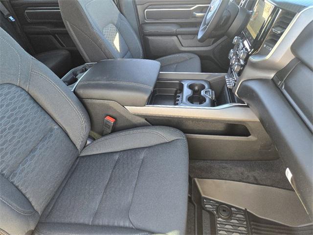 2025 Ram 1500 Big Horn Crew Cab 4x4 5'7" Box