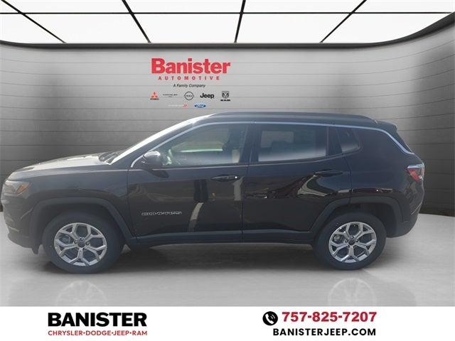 2025 Jeep Compass COMPASS LATITUDE 4X4