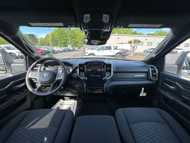 2025 RAM Ram 2500 RAM 2500 BIG HORN CREW CAB 4X4 64 BOX