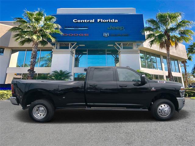 2025 RAM Ram 3500 RAM 3500 TRADESMAN CREW CAB 4X4 8 BOX