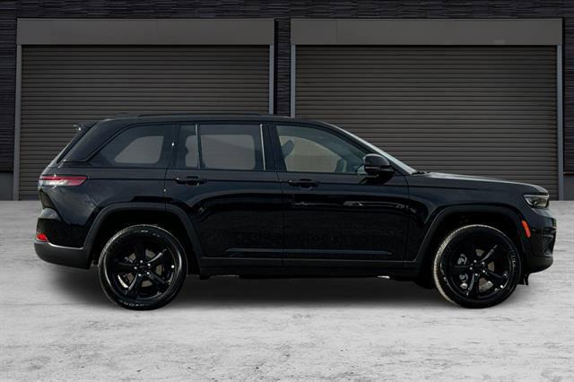 2025 Jeep Grand Cherokee GRAND CHEROKEE ALTITUDE X 4X4