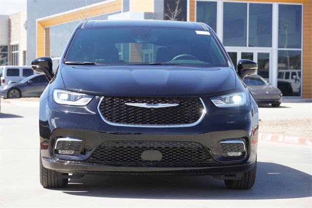 2025 Chrysler Pacifica Hybrid PACIFICA PLUG-IN HYBRID SELECT