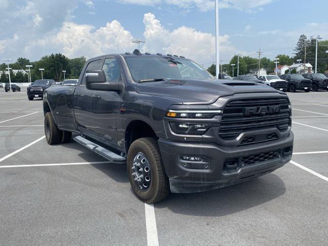 2025 RAM Ram 3500 RAM 3500 LARAMIE CREW CAB 4X4 8 BOX