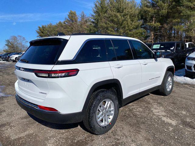 2025 Jeep Grand Cherokee GRAND CHEROKEE LAREDO 4X4