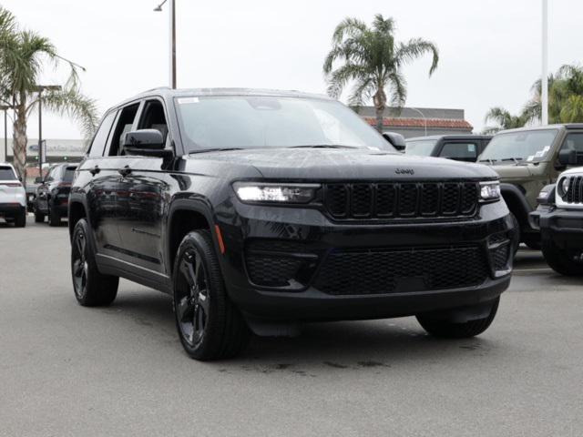 2025 Jeep Grand Cherokee GRAND CHEROKEE ALTITUDE X 4X4