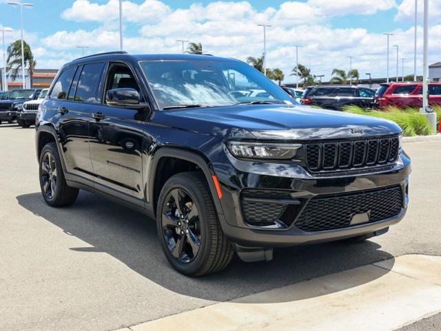 2025 Jeep Grand Cherokee GRAND CHEROKEE ALTITUDE X 4X4