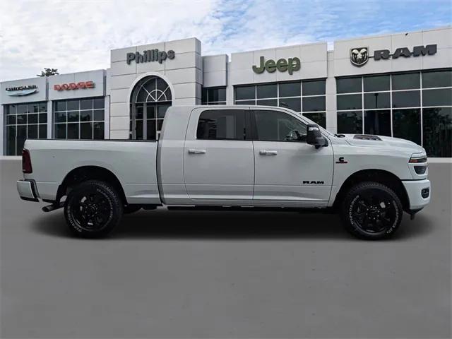 2025 RAM Ram 2500 RAM 2500 LARAMIE MEGA CAB 4X4 64 BOX