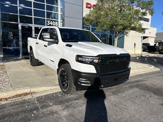 2025 RAM Ram 1500 RAM 1500 WARLOCK CREW CAB 4X4 57 BOX