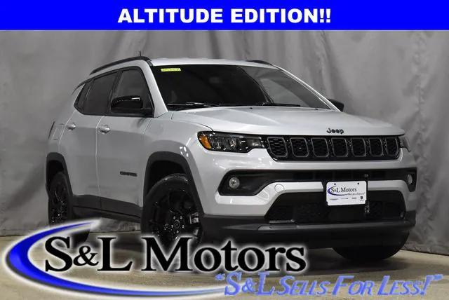 2025 Jeep Compass COMPASS LATITUDE 4X4