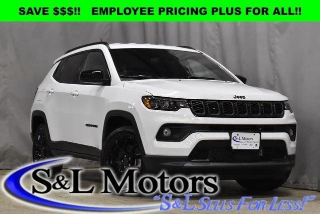 2025 Jeep Compass COMPASS LATITUDE 4X4