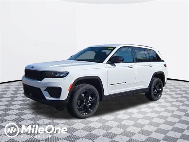 2025 Jeep Grand Cherokee GRAND CHEROKEE ALTITUDE 4X4