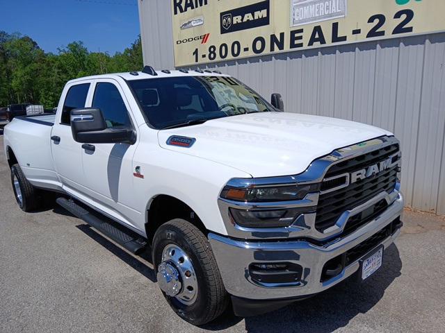 2025 RAM Ram 3500 RAM 3500 TRADESMAN CREW CAB 4X4 8 BOX