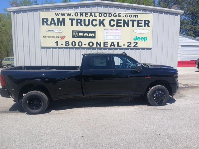 2025 RAM Ram 3500 RAM 3500 LARAMIE CREW CAB 4X4 8 BOX