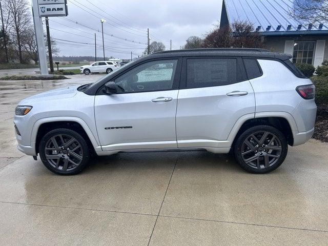 2025 Jeep Compass COMPASS LIMITED 4X4