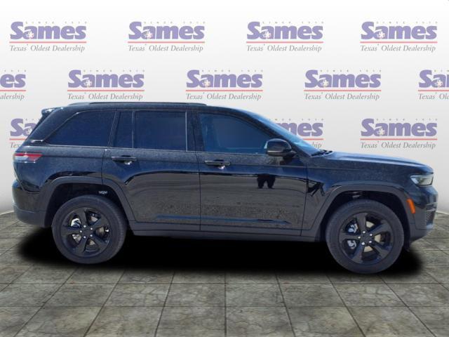 2025 Jeep Grand Cherokee GRAND CHEROKEE ALTITUDE 4X4