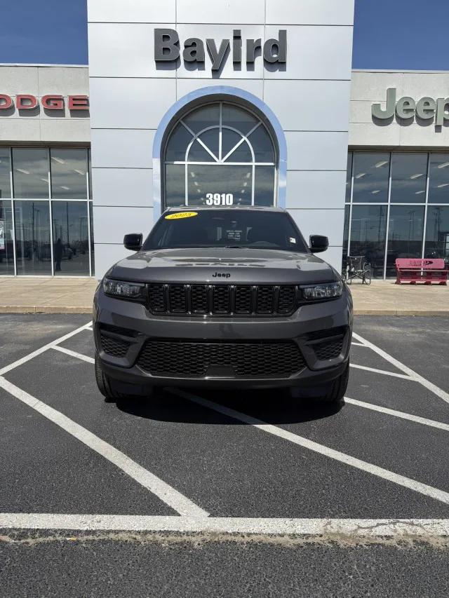 2025 Jeep Grand Cherokee GRAND CHEROKEE ALTITUDE 4X4