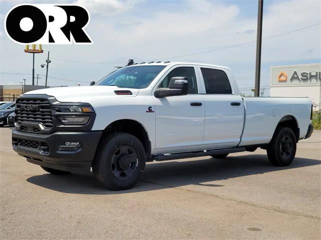 2025 RAM Ram 3500 RAM 3500 TRADESMAN CREW CAB 4X4 8 BOX