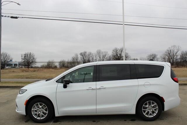 2025 Chrysler Pacifica PACIFICA SELECT