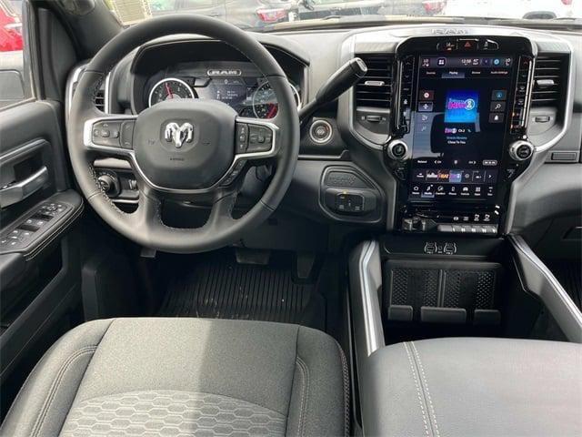2025 RAM Ram 2500 RAM 2500 BIG HORN CREW CAB 4X4 64 BOX