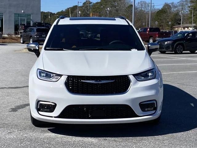 2025 Chrysler Pacifica Hybrid PACIFICA PLUG-IN HYBRID PINNACLE