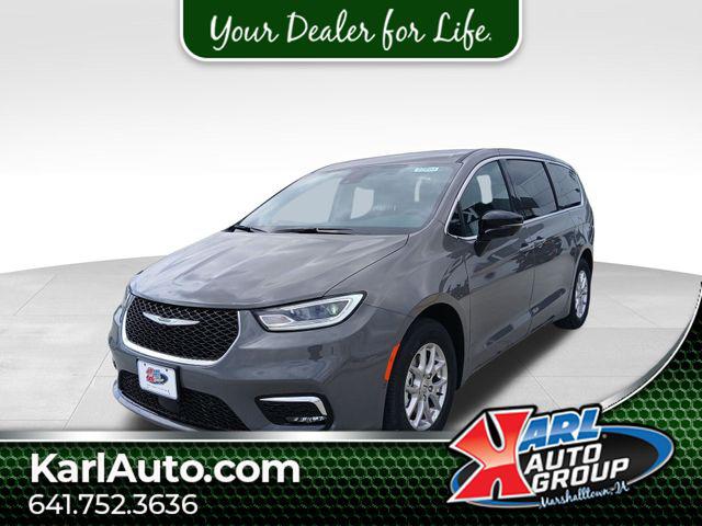 2025 Chrysler Pacifica PACIFICA SELECT
