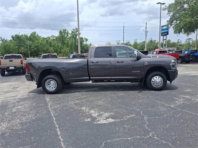 2025 RAM Ram 3500 RAM 3500 LARAMIE CREW CAB 4X4 8 BOX