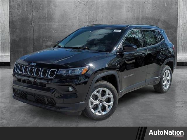 2025 Jeep Compass COMPASS LATITUDE 4X4