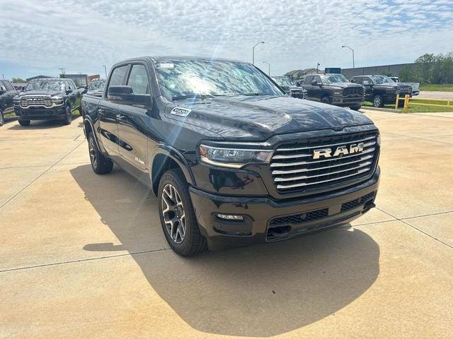 2025 RAM Ram 1500 RAM 1500 LARAMIE CREW CAB 4X2 57 BOX