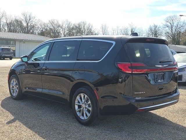 2025 Chrysler Pacifica PACIFICA SELECT AWD