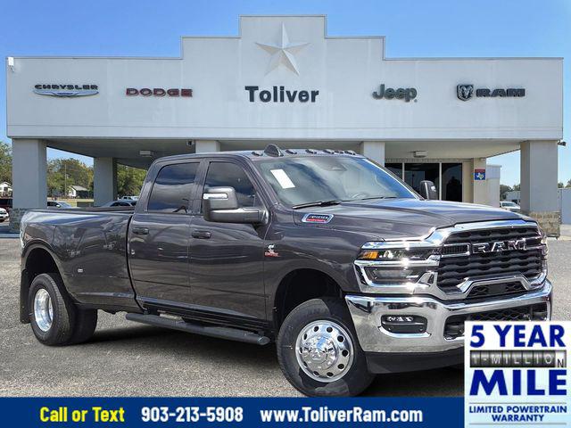 2025 RAM Ram 3500 RAM 3500 TRADESMAN CREW CAB 4X4 8 BOX