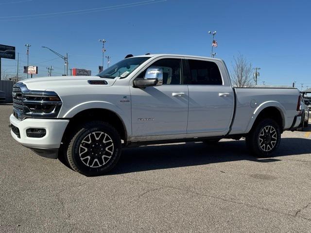 2025 RAM Ram 2500 RAM 2500 LIMITED LONGHORN CREW CAB 4X4 64 BOX