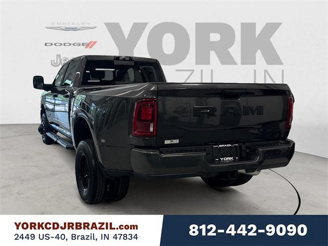 2025 RAM Ram 3500 RAM 3500 BIG HORN CREW CAB 4X4 8 BOX