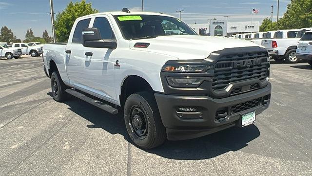 2025 RAM Ram 2500 RAM 2500 TRADESMAN CREW CAB 4X4 64 BOX