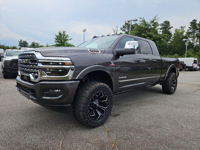 2025 RAM Ram 2500 RAM 2500 LIMITED MEGA CAB 4X4 64 BOX
