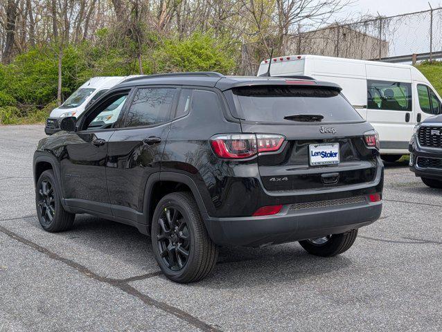 2025 Jeep Compass COMPASS LATITUDE 4X4
