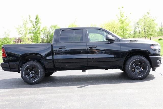 2025 RAM Ram 1500 RAM 1500 WARLOCK CREW CAB 4X4 57 BOX