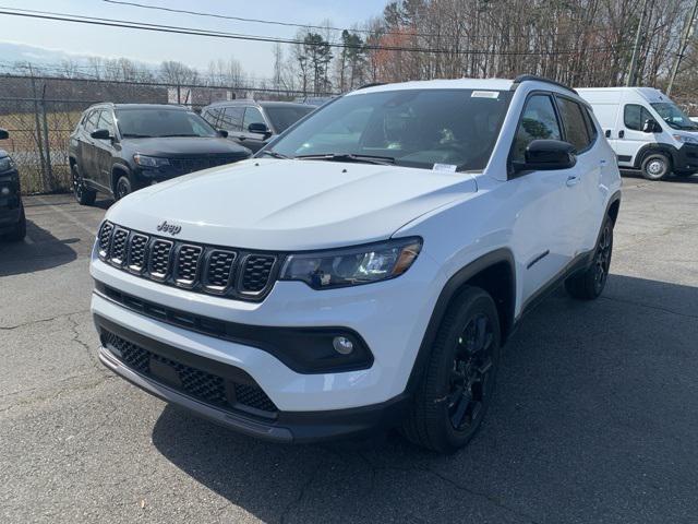 2025 Jeep Compass COMPASS LATITUDE 4X4
