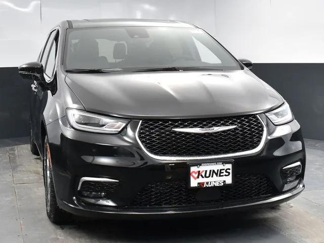 2025 Chrysler Pacifica PACIFICA SELECT