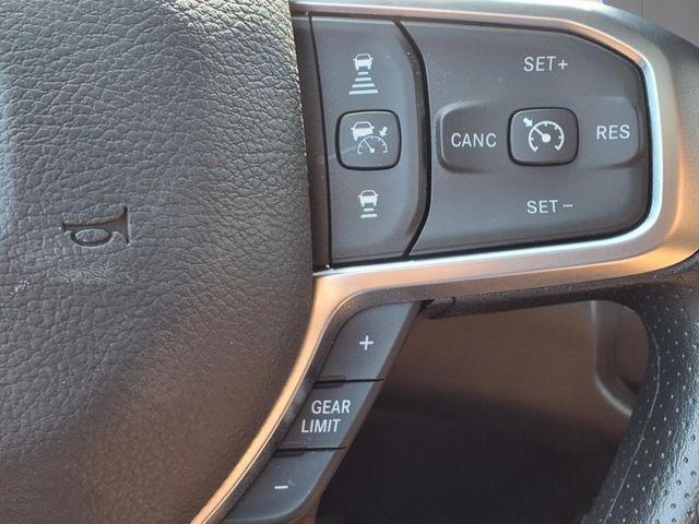 2025 RAM Ram 3500 RAM 3500 TRADESMAN CREW CAB 4X4 8 BOX