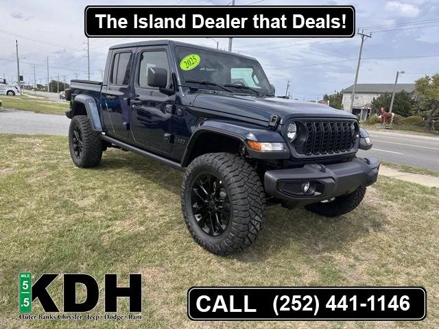 2025 Jeep Gladiator GLADIATOR NIGHTHAWK 4X4