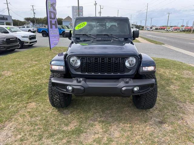 2025 Jeep Gladiator GLADIATOR NIGHTHAWK 4X4