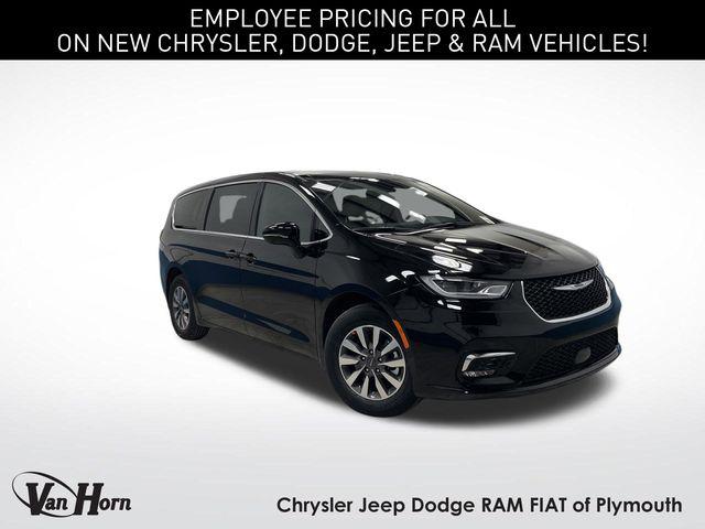 2025 Chrysler Pacifica Hybrid PACIFICA PLUG-IN HYBRID SELECT