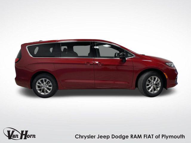 2025 Chrysler Pacifica PACIFICA SELECT AWD