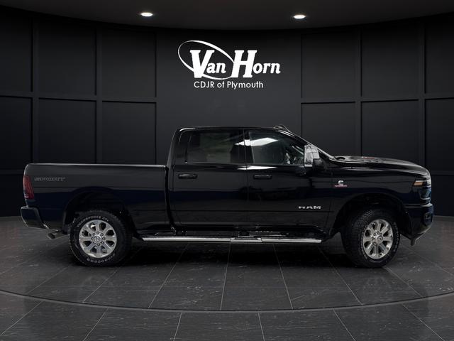 2025 RAM Ram 3500 RAM 3500 LARAMIE CREW CAB 4X4 64 BOX