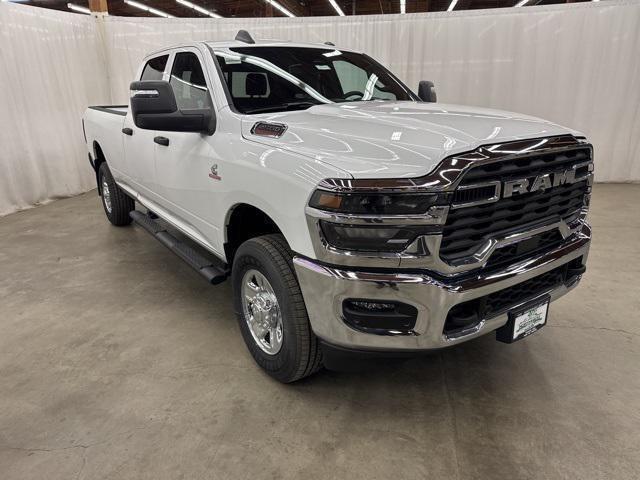 2025 RAM Ram 2500 RAM 2500 TRADESMAN CREW CAB 4X4 8 BOX