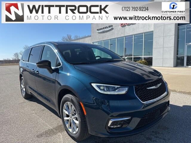 2025 Chrysler Pacifica PACIFICA SELECT AWD
