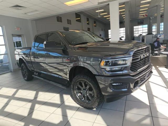 2022 RAM 2500 Laramie Crew Cab 4x4 64 Box