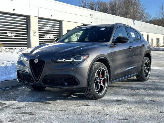 2025 Alfa Romeo Stelvio STELVIO AWD