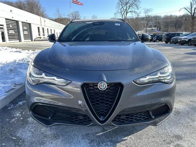 2025 Alfa Romeo Stelvio STELVIO AWD