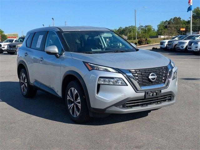 2022 Nissan Rogue SV FWD